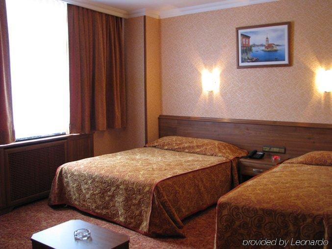 Hotel Bristol Istanbul Cameră foto